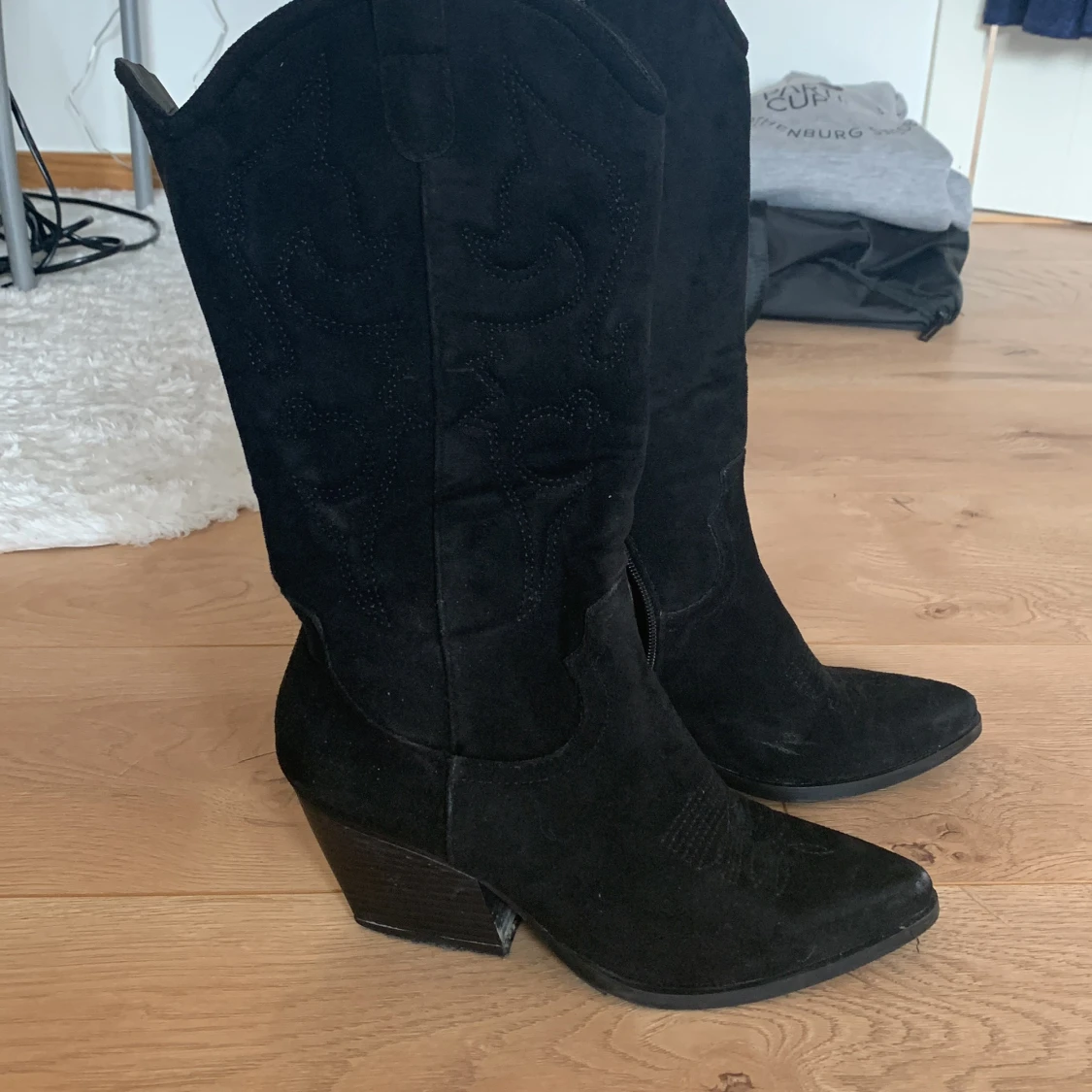 såå fina cowboyboots! - 90
