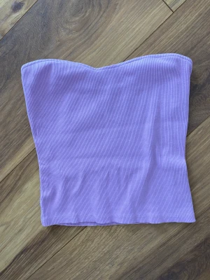 Bandeau topp från Gina  - Super fin topp kommer inte till användning! Nyskick 💜