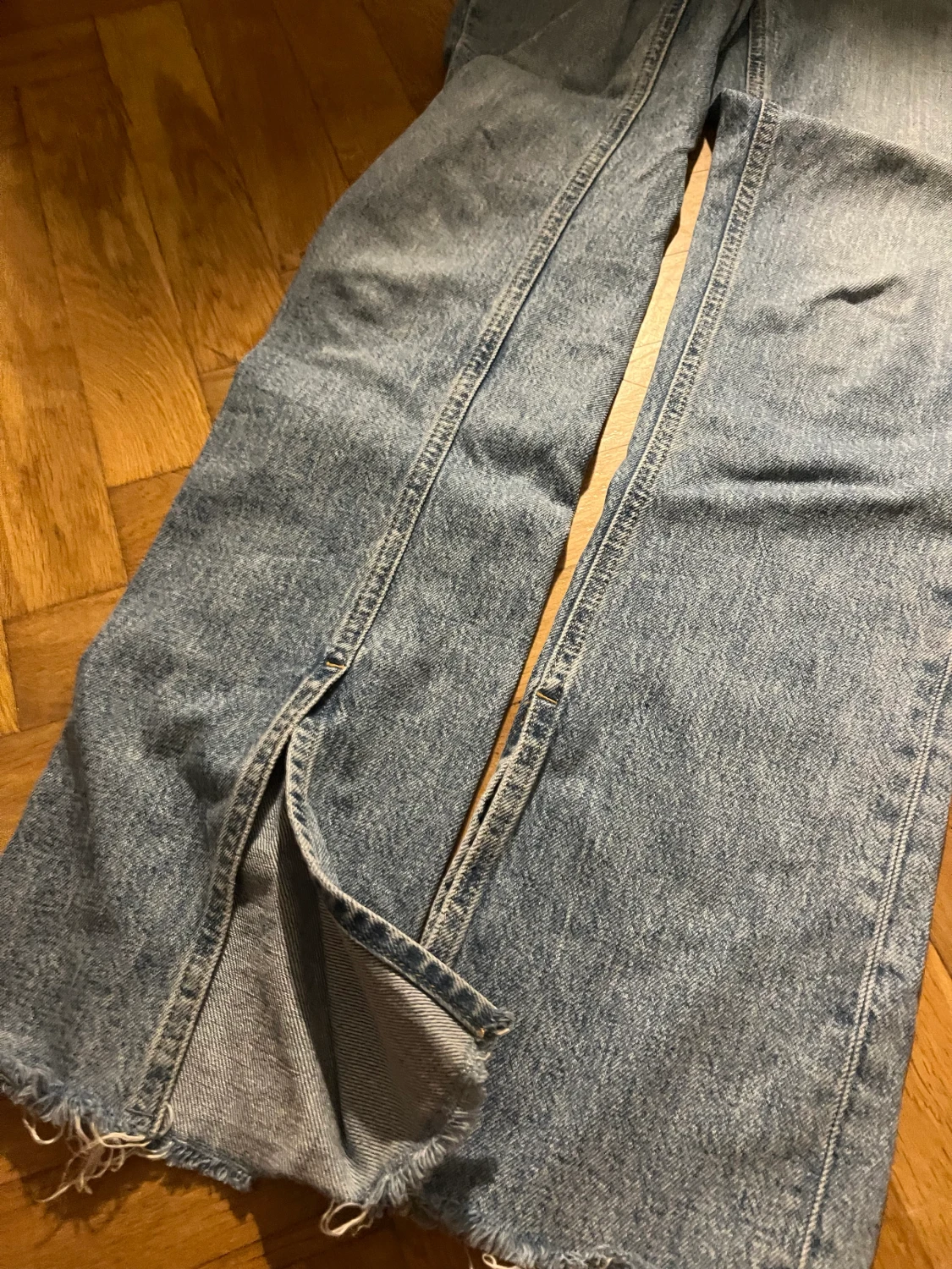 Blå jeans från Gina  - 90