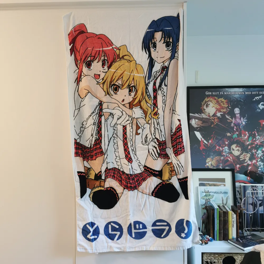 Jättesöt handduk med motiv från Toradora 70x137. 🐯. Övrigt.