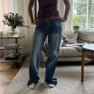 Baggy jeans!  - Så najs baggy jeans!! MIDJEMÅTT:85cm INNERBENSLÄNGDEN:87cm