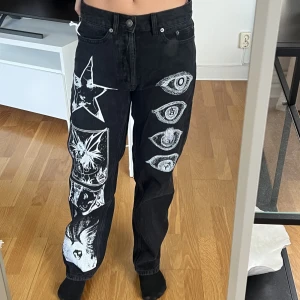 Obey jeans byxor  - Helt nya från obey, lapparna är kvar.  Storlek 26 men motsvarar S 