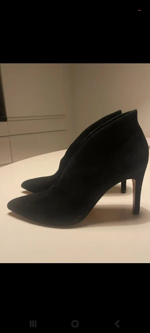 Skor &Other stories 39 - Stl 39 Aldrig använda Nypris 1100 kr