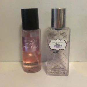 Victoria secret mister - Säljer dessa två mister då de inte kommer till användning längre. Priserna varierar då det är olika mycket i de. Velmet petals kostar 35 kr och tease rebel kostar 80 kr