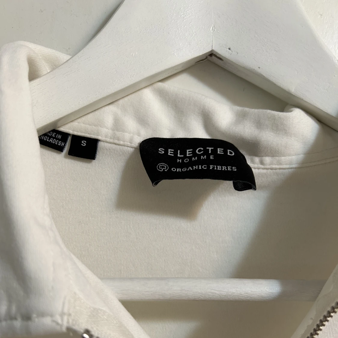 Kortärmad med dragkedja - 90