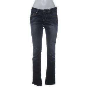 Skitsnygga jeans som tyvärr blivit för små.  (Köparen står för frakt)💕