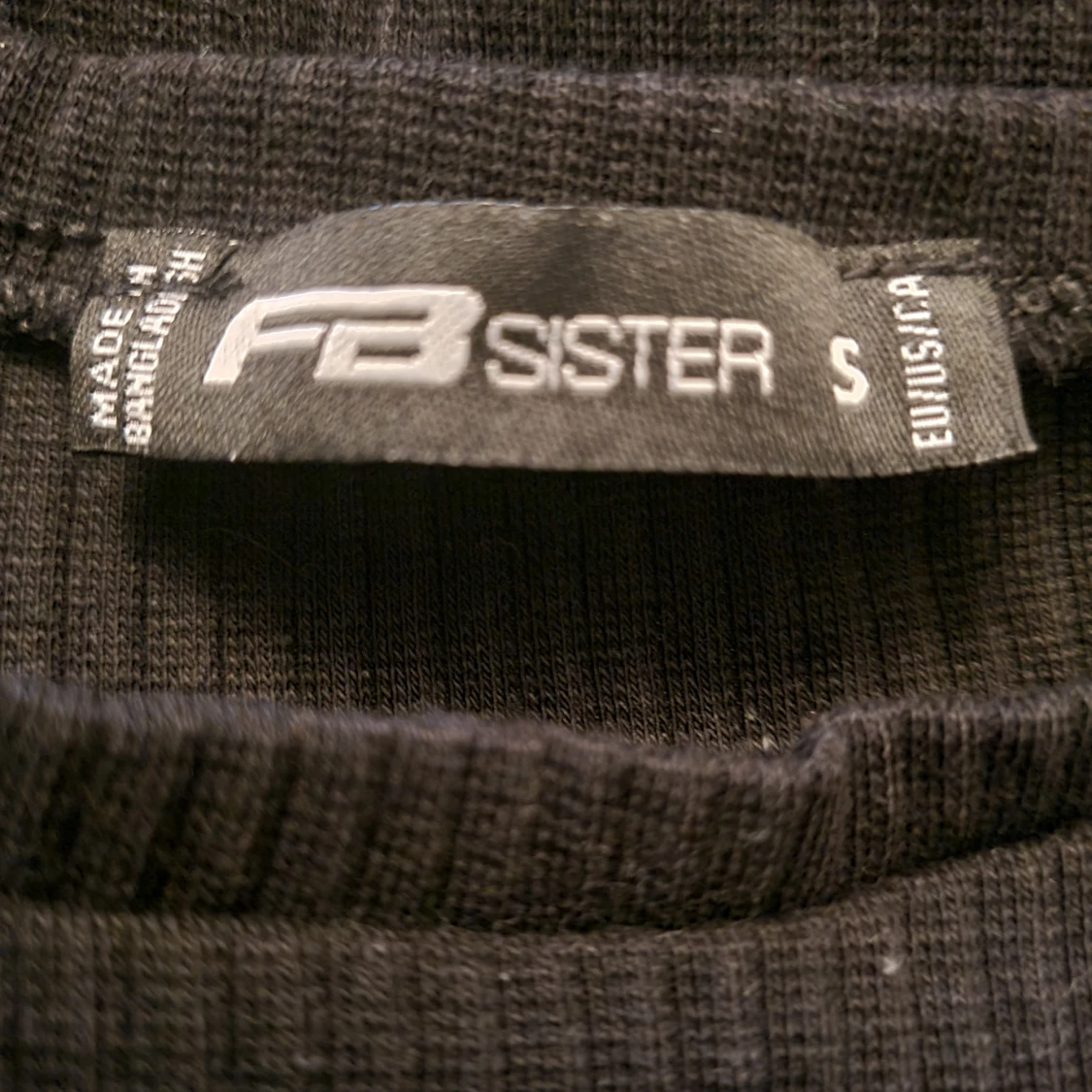 En tajt klänning  - 90