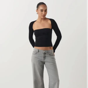 soft touch square neck top - Så fin clean topp från Ginatricot i storlek M. Slutsåld online❤️Prislappen kvar på.