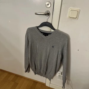 Ralph Laurent tröja  - Super fin tröja som aldrig används därför den säljs 