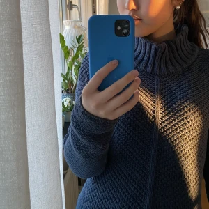 Polotröja  - Kommer ej till användning. Passar XS och S