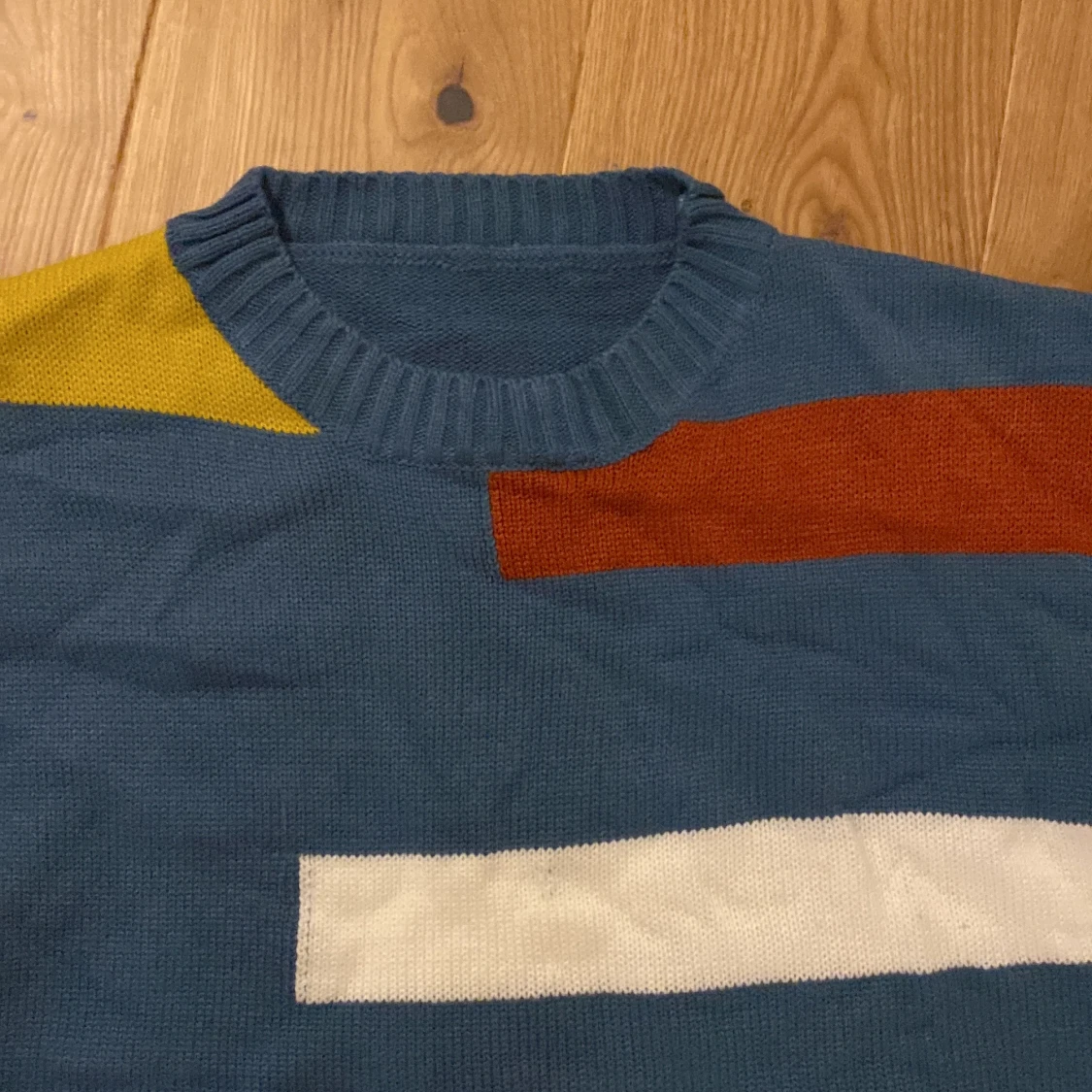 Cool färgglad tröja  - 90