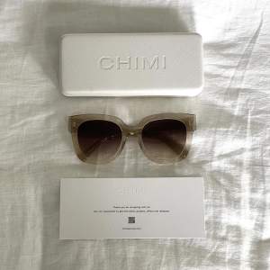 Chimi solglasögon i nyskick! Säljer pga använder ej. Frakt ingår i priset! 