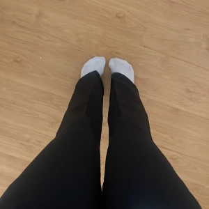 Kostymbyxor  - Kostymbyxor Vera. Aldrig använda bara testade. Prislappen är kvar. Köpte dom för 500kr