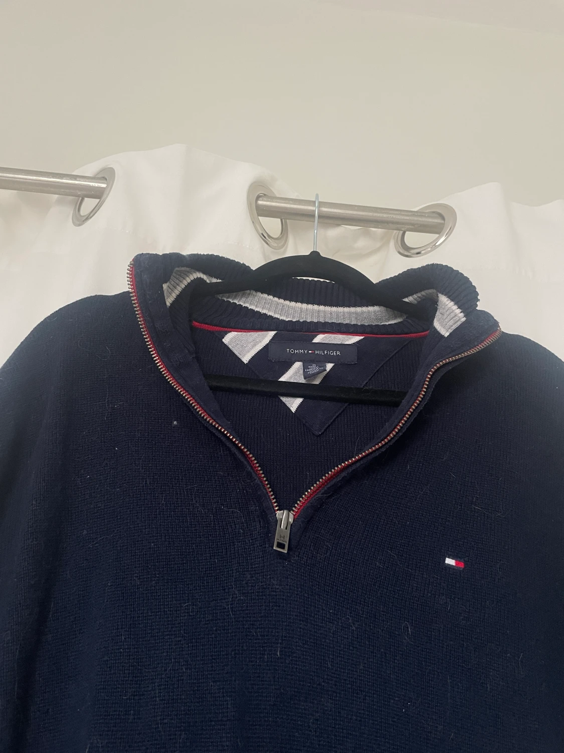 Tommy Hilfiger  - 90