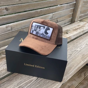 Maggiore keps - Maggiore keps C4 limited edition aldrig andvänd.