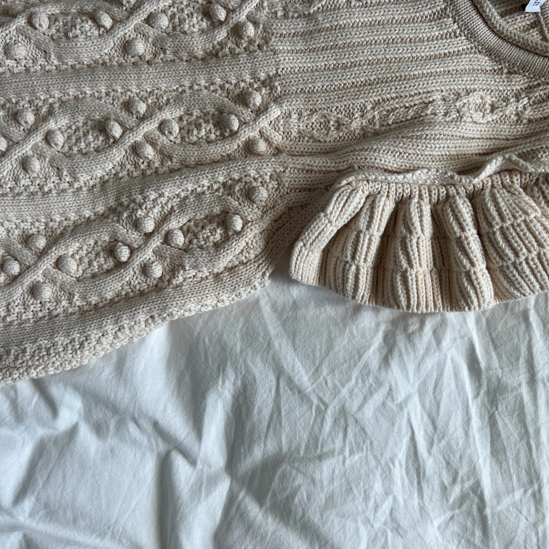 Virkad/stickad topp - 90