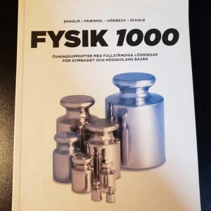 Fysik 1000 - Väldigt bra skick, syns på utsidan att den är använd.  Nypris: 270-300kr