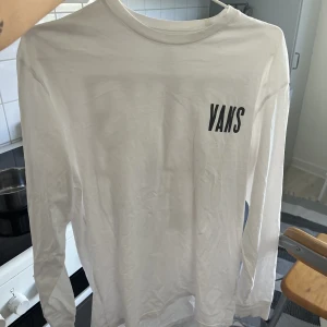 Tunn tröja  - Använd 2 gånger 