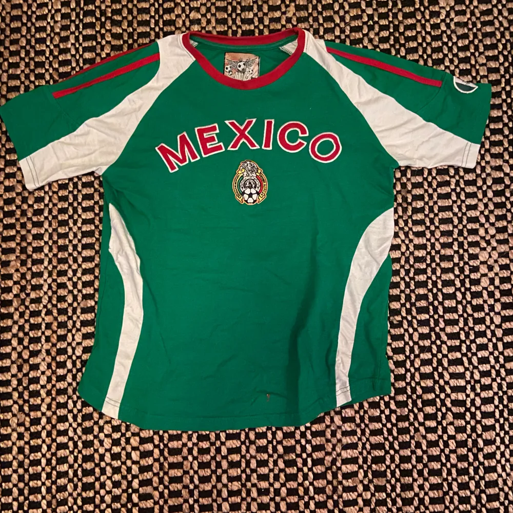 Vintage Mexico ringer tee Storlek: Medium. T-shirts.