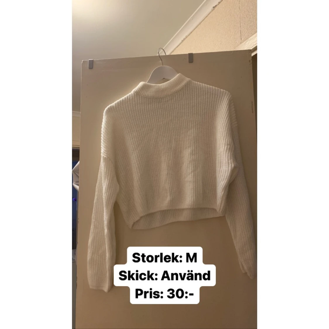 Stickad halvpolo tröja