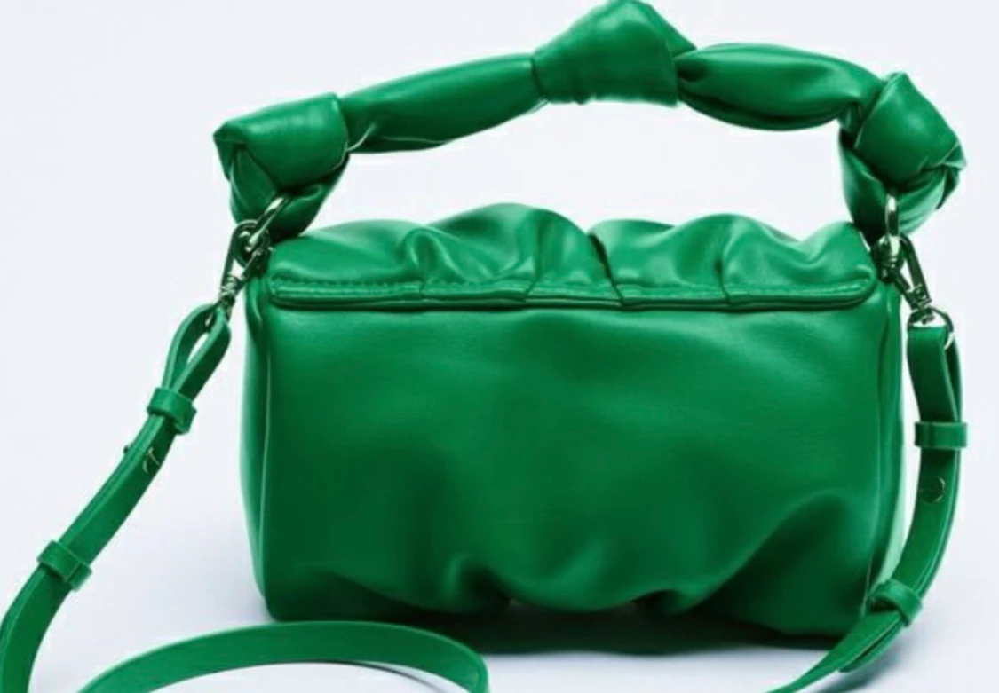 Grön Zara väska  - 90