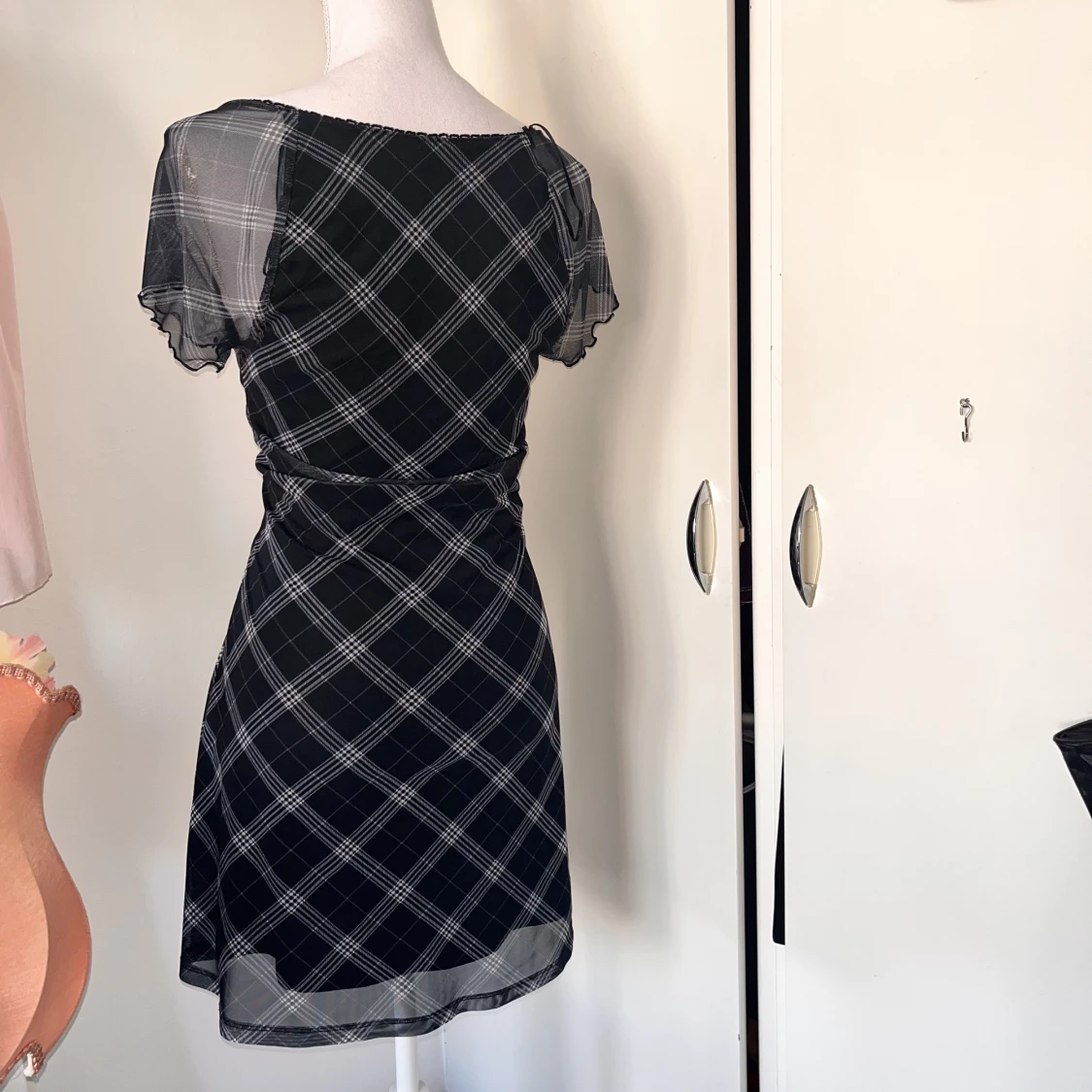 Gullig klänning - 91