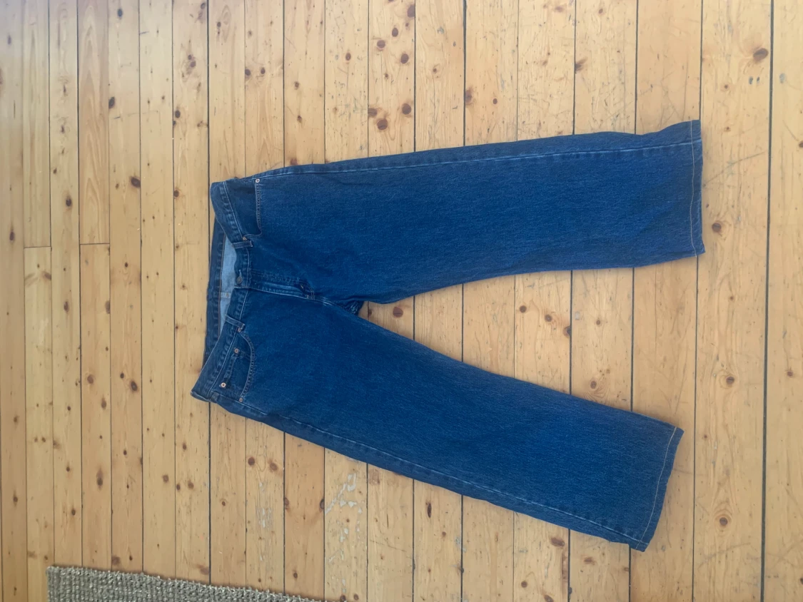 Levis jeans 250kr