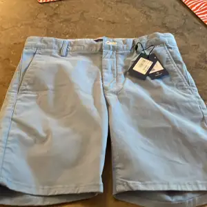 Gant chinos/shorts aldrig använda perfekt skick 