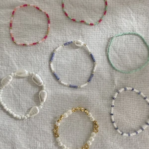 Pärlarmband  - 30kr styck Frakt 15kr💓💓