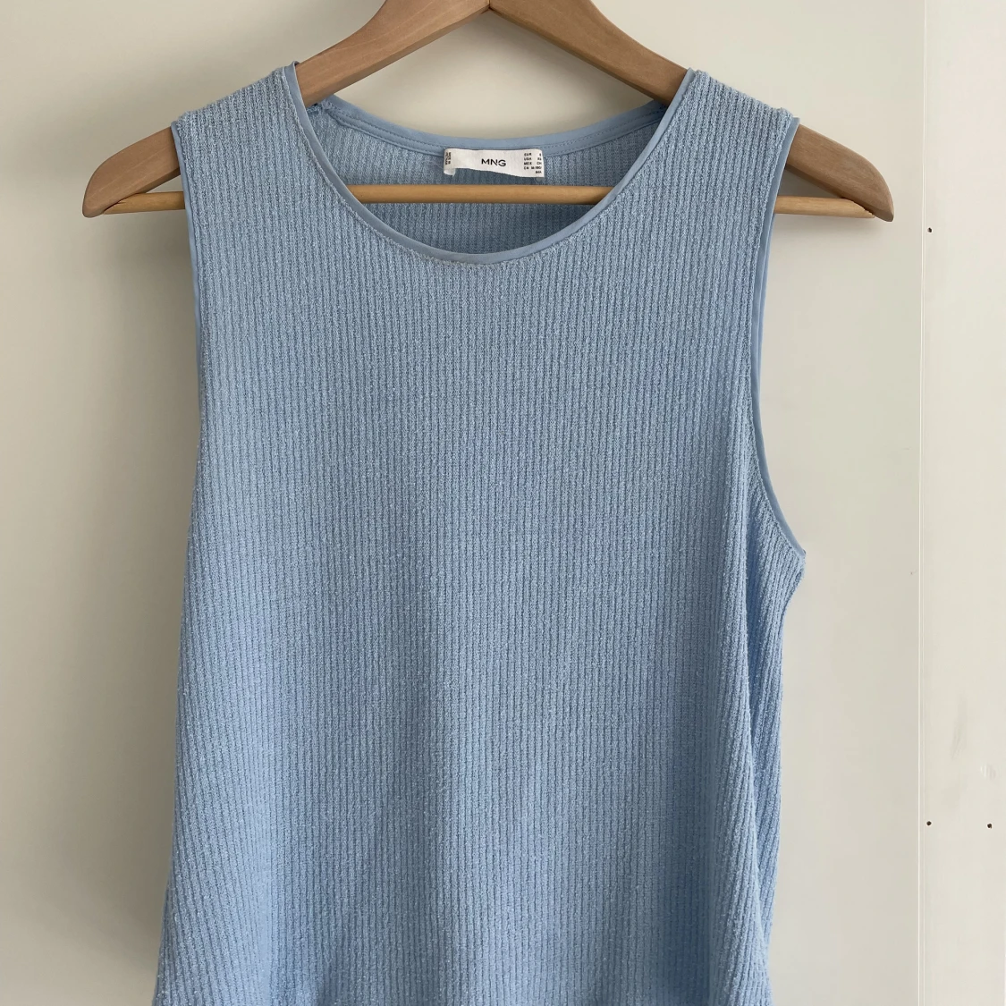 Blått stickat linne 💙 - 91