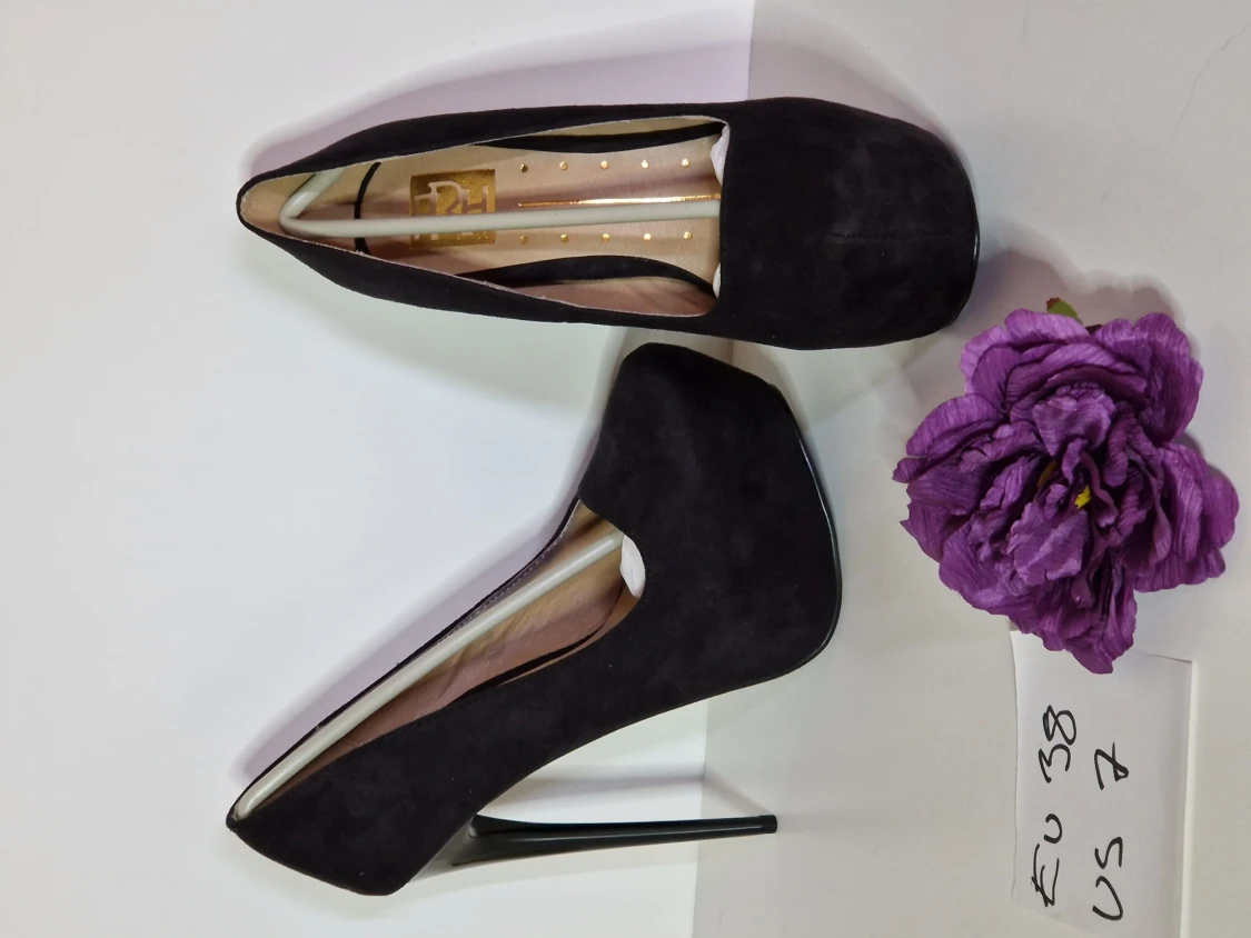 Pumps med stilettklack strl 38