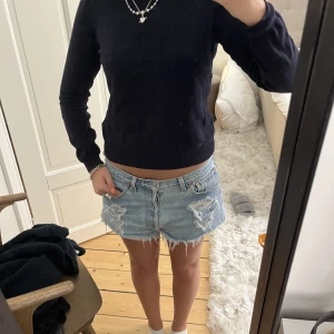 Mörkblå tröja - Mörkblå tröja från hm!😋❤️‍🔥