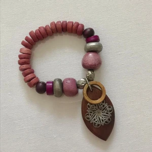 Jättefint armband  - Helt nytt Jättefint armband i storlek S-M, för bara 49kr. ❤️