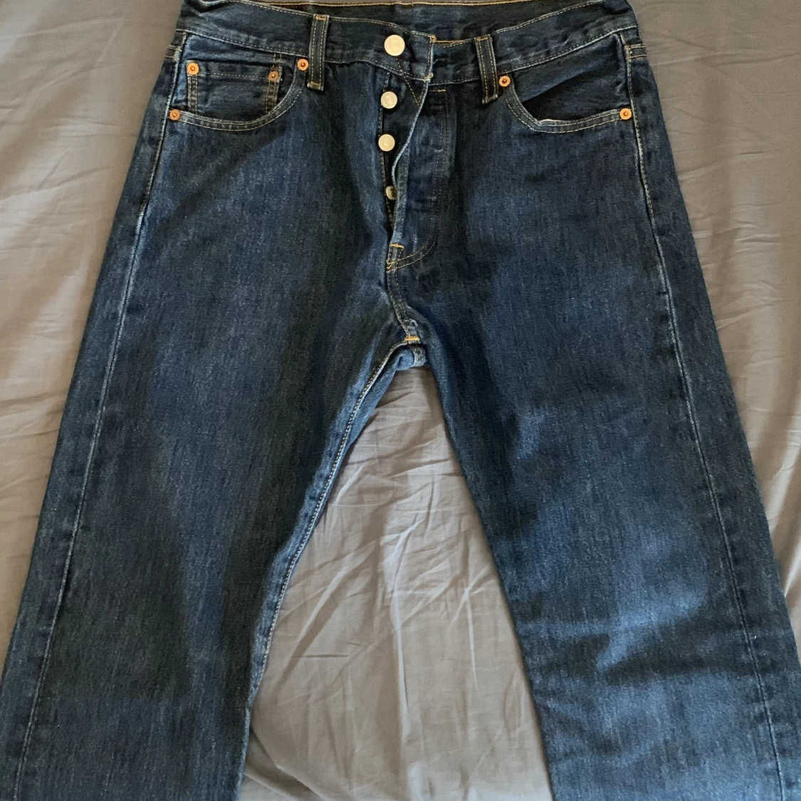 Levis jeans