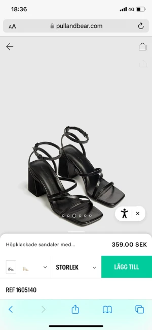 Svarta Klackar - Remsandaletter från pull and bear, endast använda i ca 10 min 