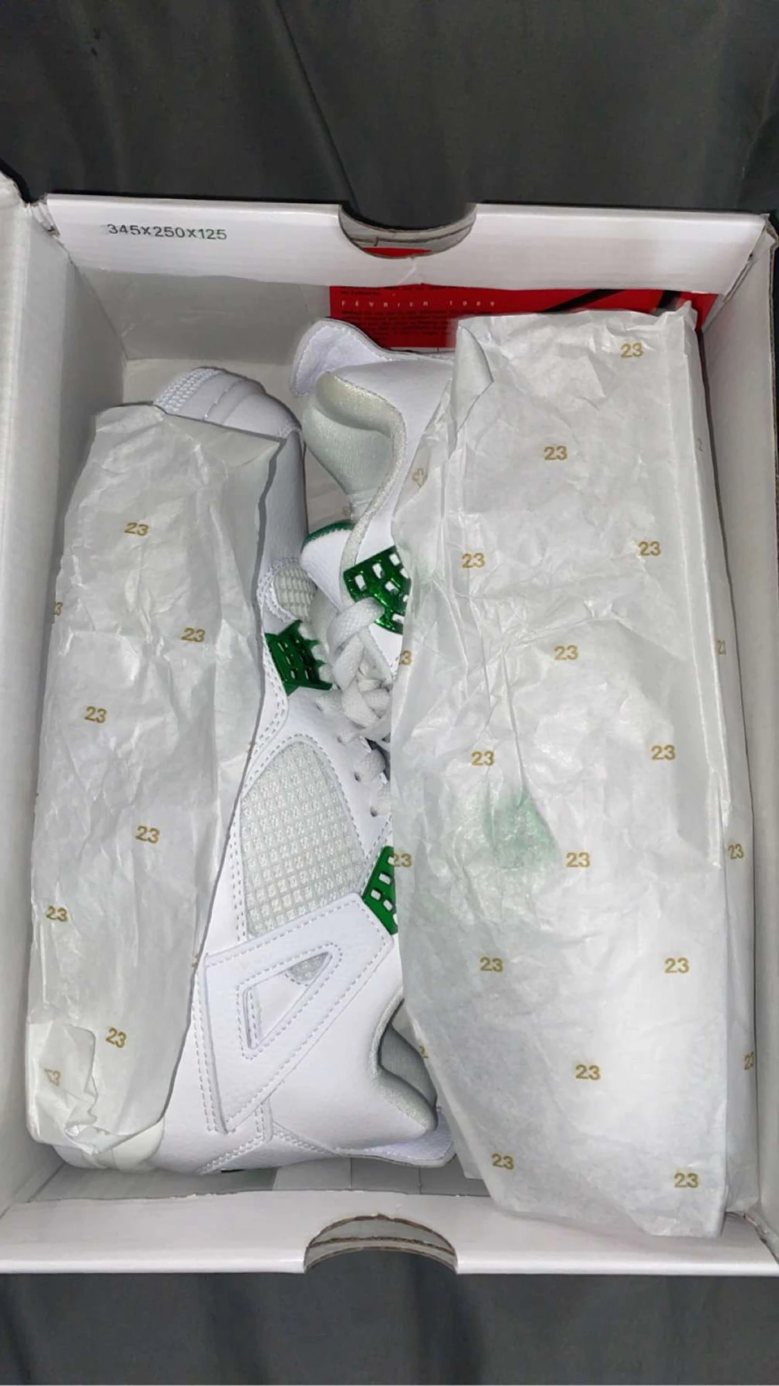 Jordan 4 Metallic Green - 90