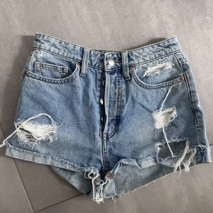 Shorts - Ett par jätte snygga shorts som jag säljer för dom blivit för små