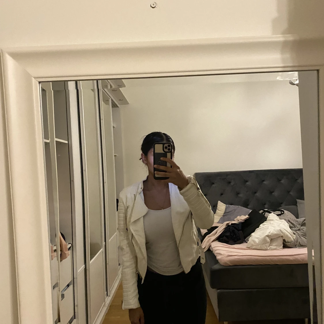 Vit läderjacka - 90