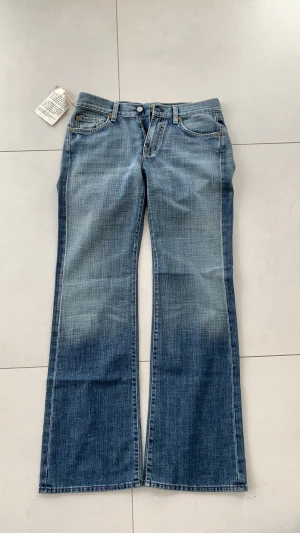Vintage deadstock Steven faded - Hej! Säljer nu dessa riktigt feta jeansen. Extremt snygg och wash samt passar extremt bra till alla olika skor. 