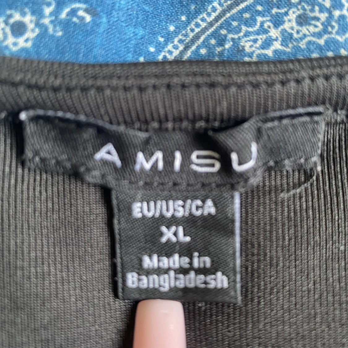 Svart fin tröja  - 90