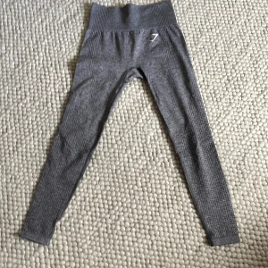 Träningstights - Säljer mina träningstights i storlek xs som tyvärr har blivit för små för mig