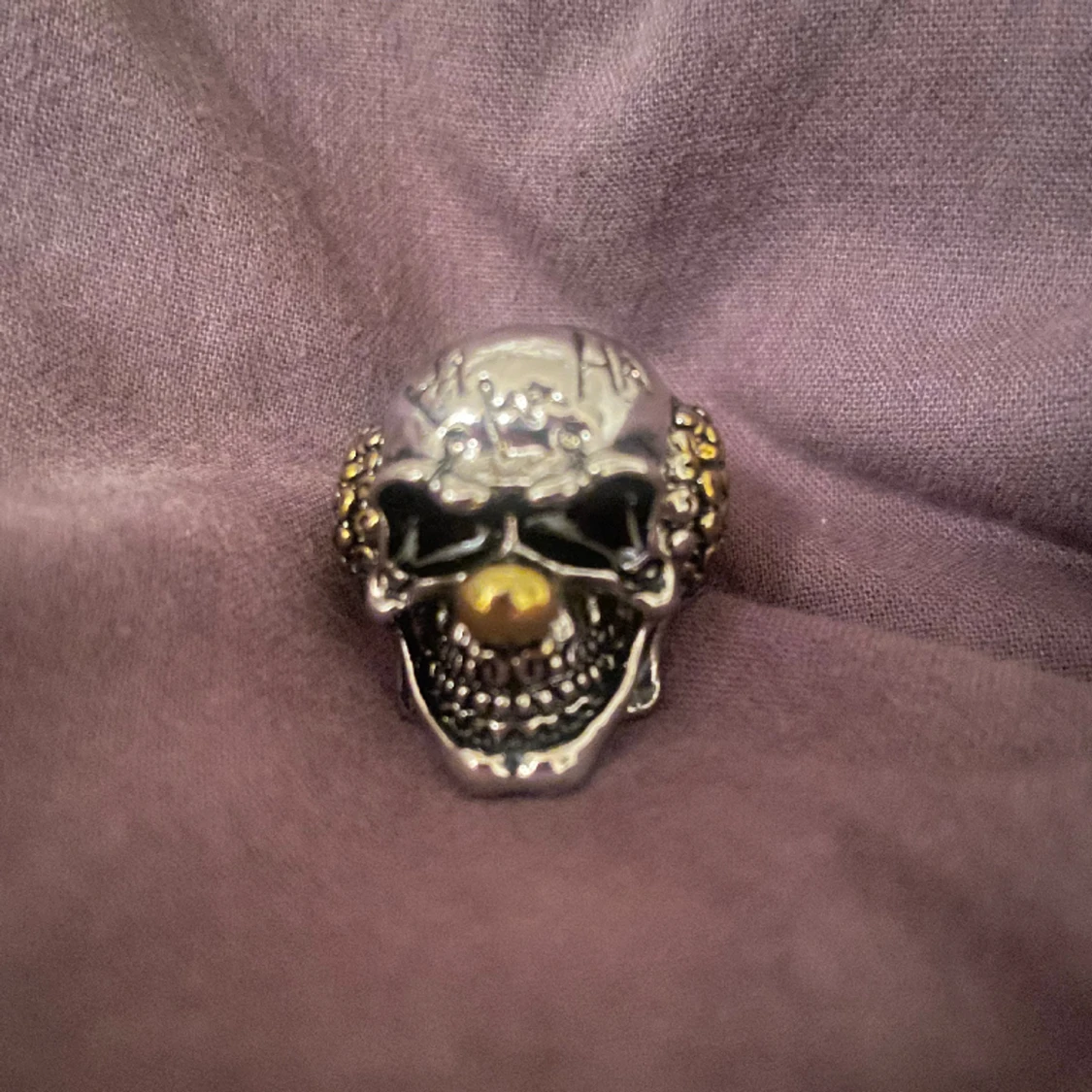 Joker ring 