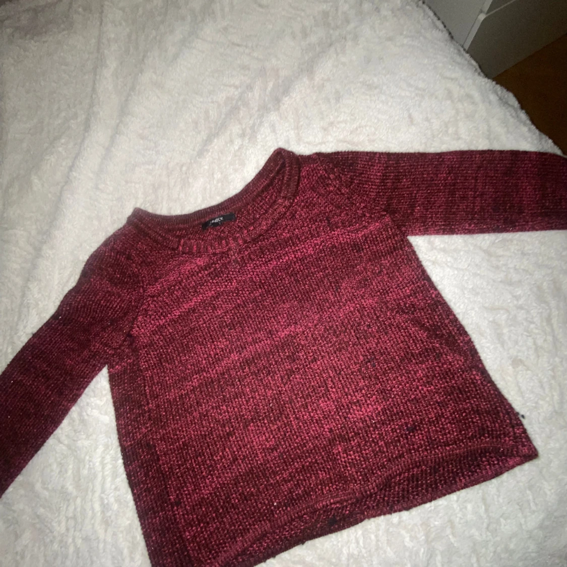 Röd stickad 💗💗 - 90