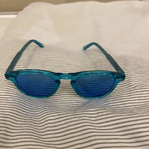 Chimi Aqua #002 - Skitsnygg modell som inte längre går att köpa i butik. Näst intill nyskick. Allt medföljer! 