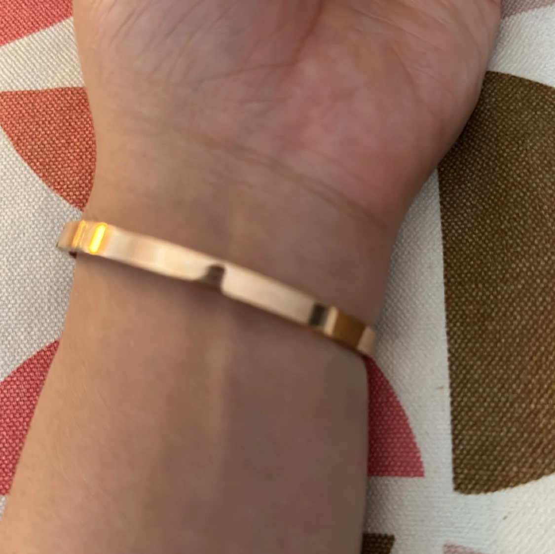 Sälja armband oanvänd - 90