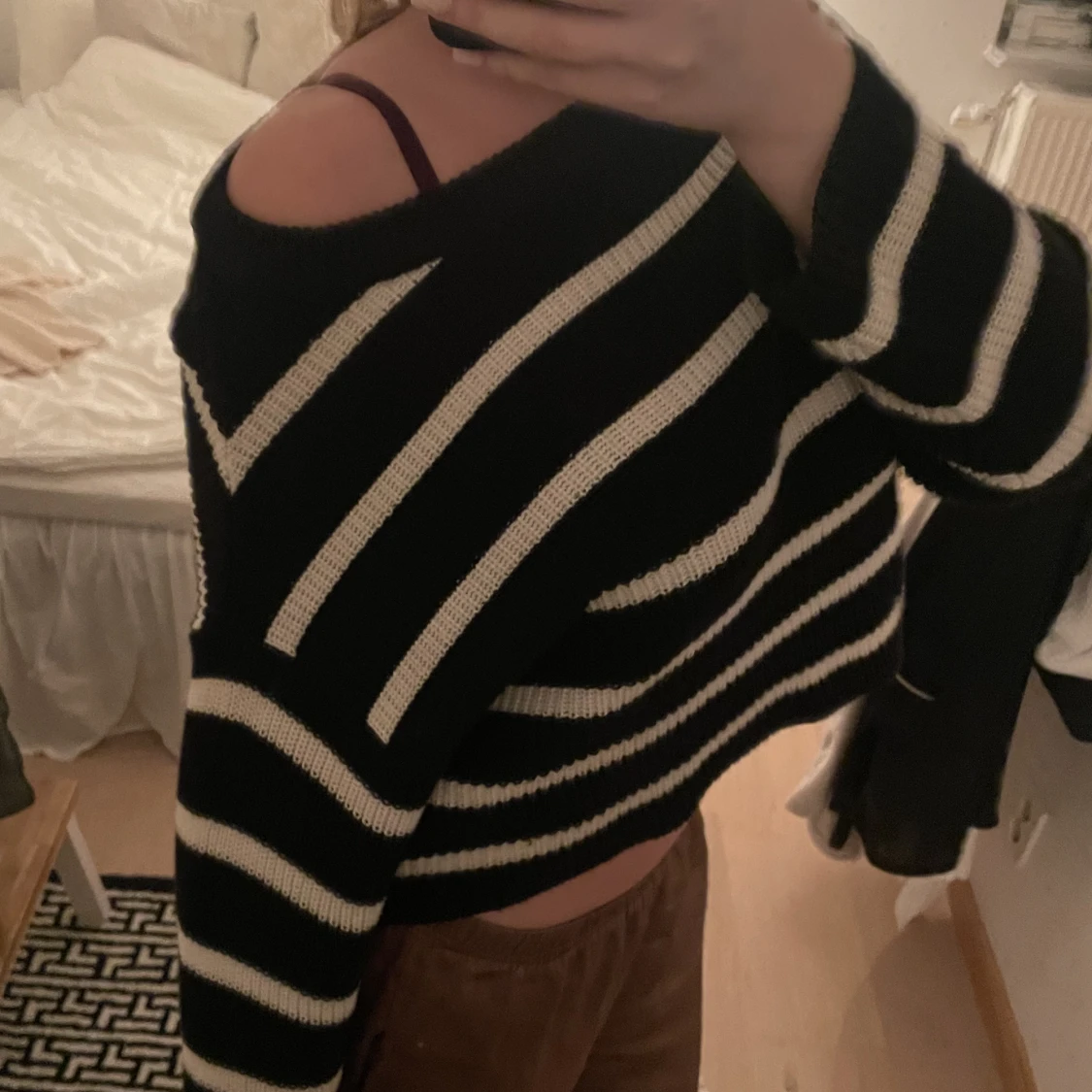 Randig stickad tröja  - 91