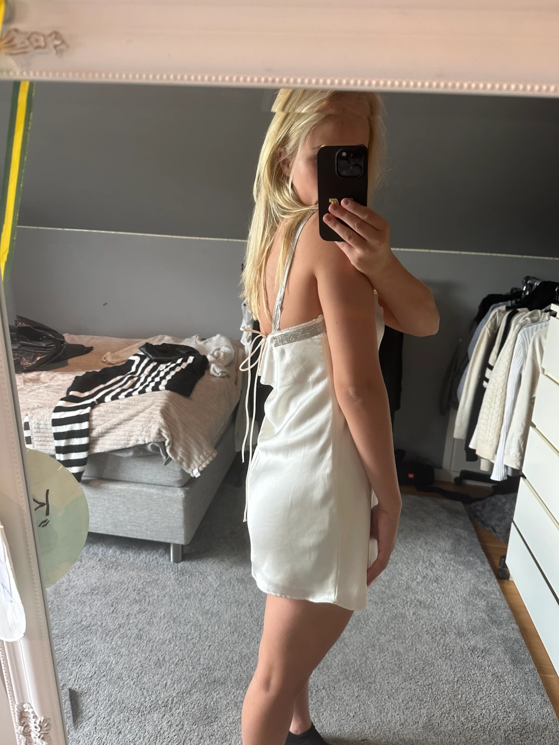 Vit satinklänning Zara - 90