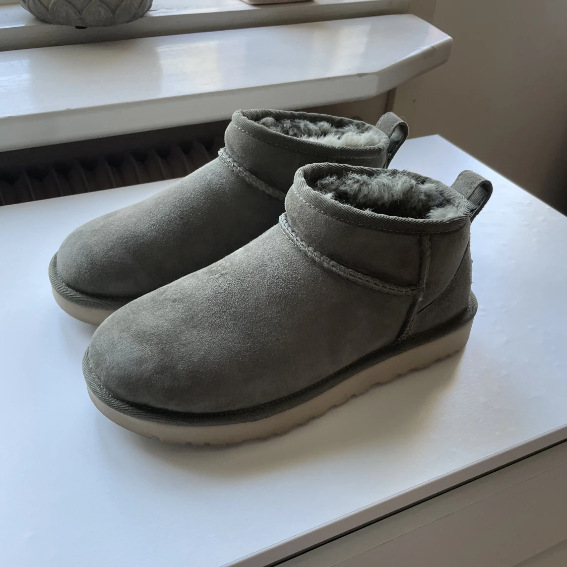 UGG Classic ultra mini