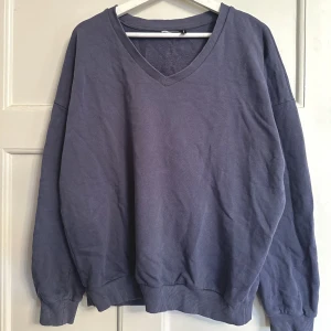 Sweatshirt - Blå/grå sweatshirt💙🩶