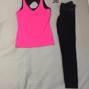 Toppen med byxor träning  - Ingen problem 